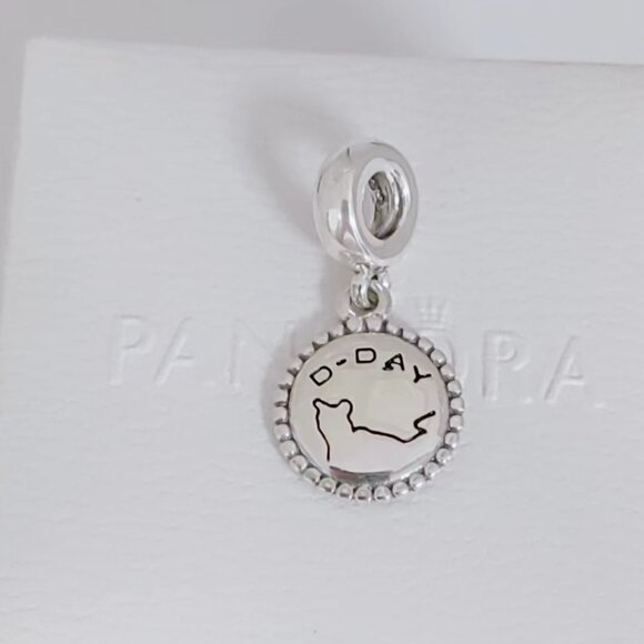 Pandora Dangle D-Day Normandy Landings Personalised Charm Map Charm with box - Picture 7 of 7